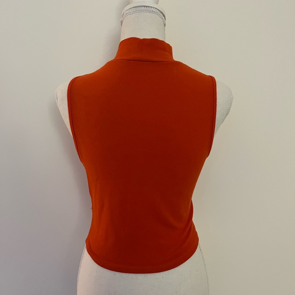 Red tank mock neck top